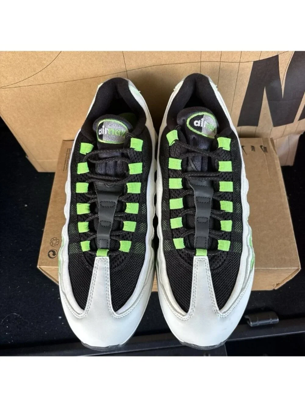 NEW Nike Air Max 95 OG Green Gusto White Black IB1667-100 Men Size 11.5